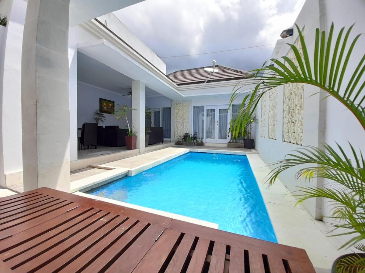 The Kayuputih Villa Lovina  Ngoại thất bức ảnh